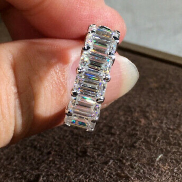 New Sterling silver diamond earrings - Picture 2 of 5